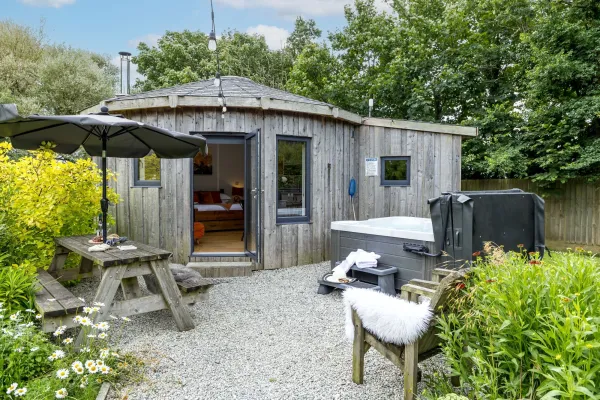 The Ember Room Roundhouse, East Thorne, Bude