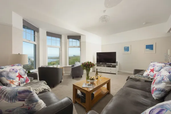 Beachside Fistral, Newquay