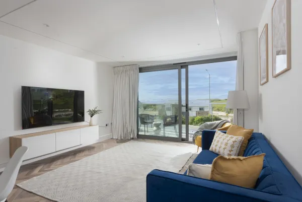Apartment 4, Oasis Sands, Porth