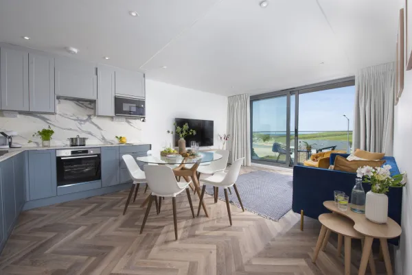 Apartment 6, Oasis Sands, Porth