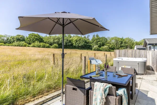Poppy, 5 Roadford Lakes Lodges , Roadford Lake