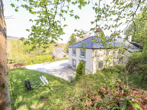 Cwmalis Hall, Llangollen