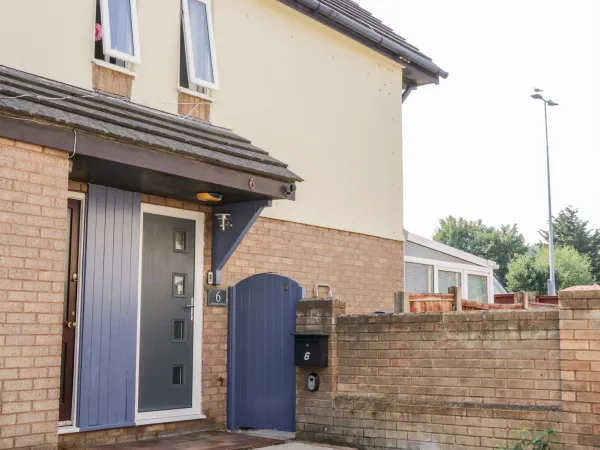 Ground floor flat, Llandudno