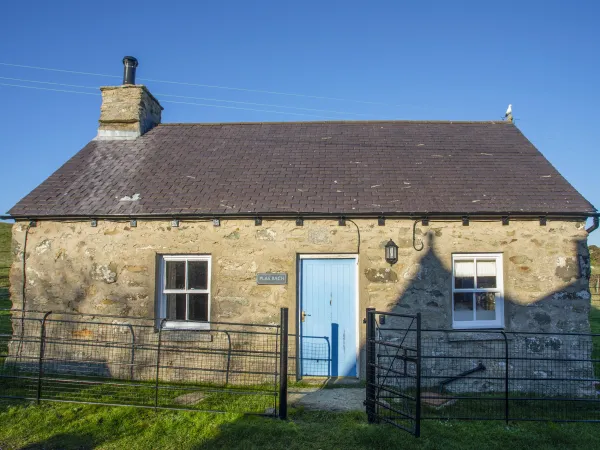 Plas Bach, Rhoscolyn