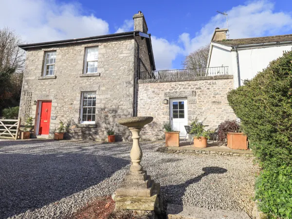 Westmorland Cottage Image 1