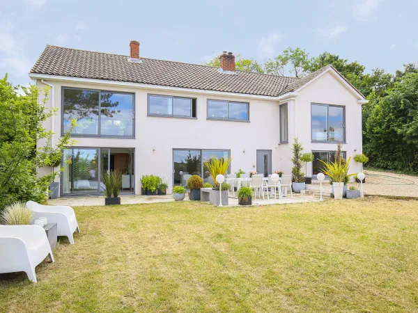 Shutts House Garden Apartment, Coombe Bissett