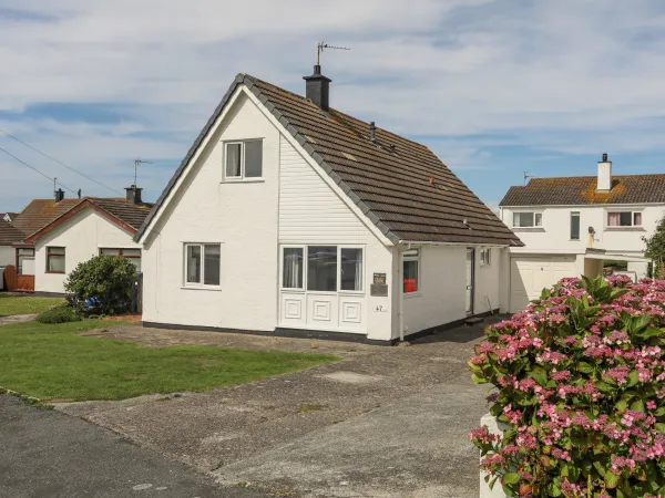 Crows Nest - Rhosneigr, Rhosneigr