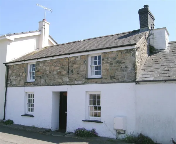 Derlwyn, Newport, Pembrokeshire