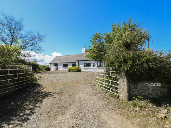 Ty-Newydd Cottage, Newport, Pembrokeshire