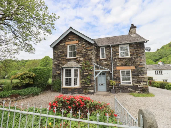 Newby Bridge House, Newby Bridge