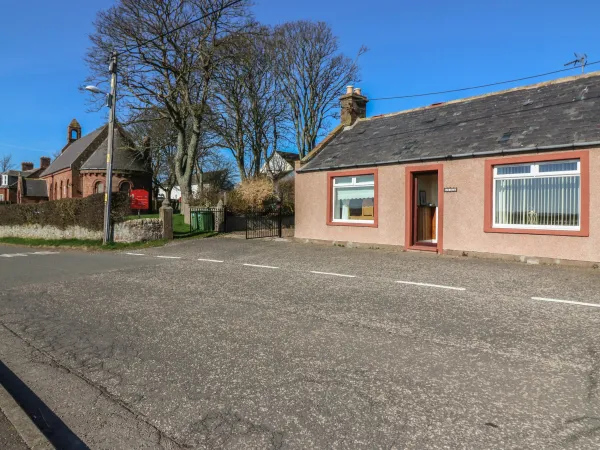 Blue Skies Cottage, Arbroath