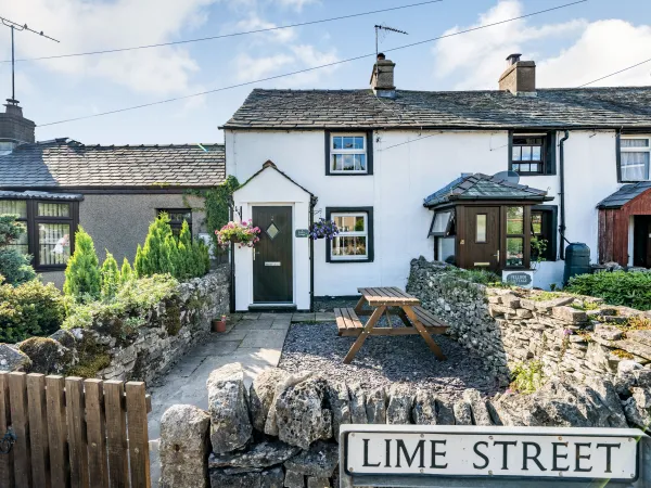 Kidsty Cottage Image 1
