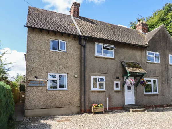 Molly's Bit, Bourton-on-the-water