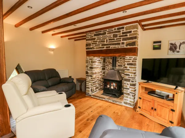 Ploony Barn, Knighton
