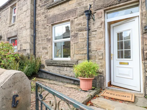 Hallbrook Cottage, Darley Dale
