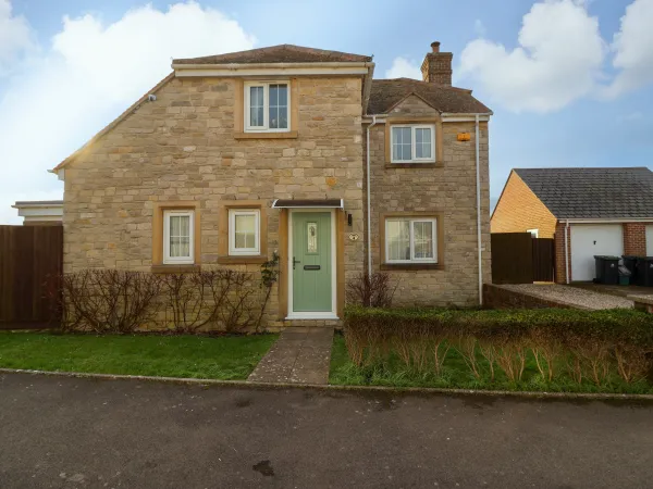West Bay Holiday Home, West Bay