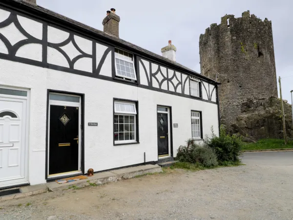 Y Bwthyn, Conwy