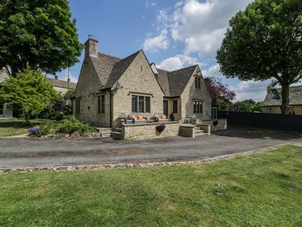 Bell Garden, Stow-on-the-wold