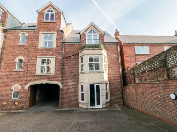 Apartment 1, 19 Cleveland Terrace, Whitby