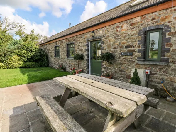 2 Fenton Home Farm, Haverfordwest