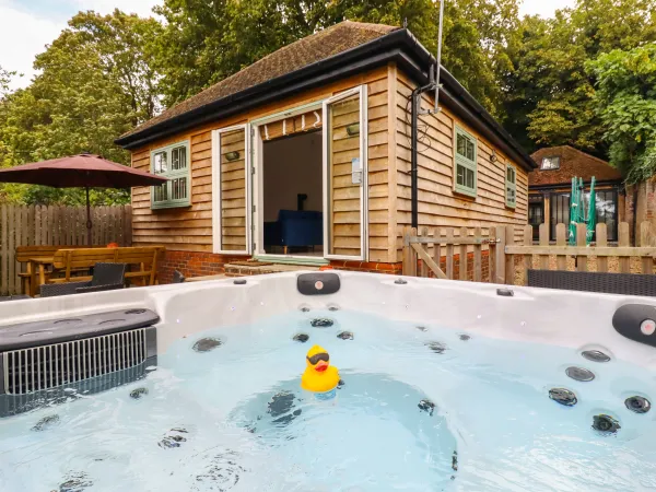 Dreamwood Lodge Image 1
