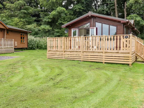 Bowland Lakes Leisure Village Lodge 16, Scorton