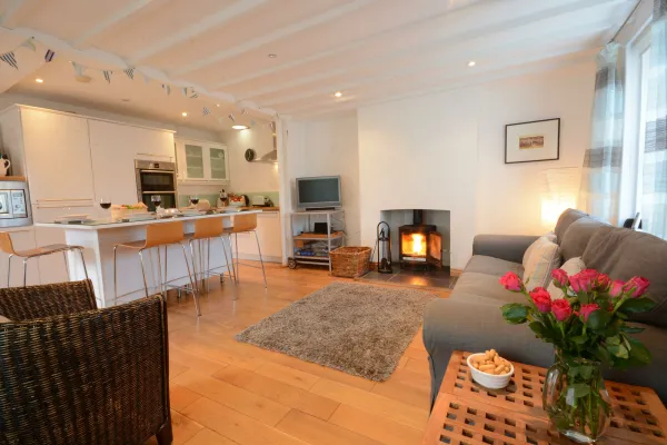 Vesta Cottage, Orford Image 1