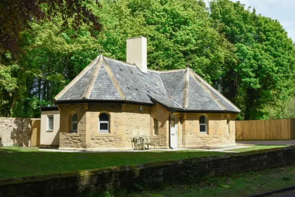 The Lodge (Alnwick), Alnwick