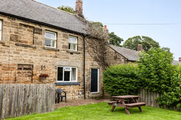 Bilton Farm Cottage No2 Image 1