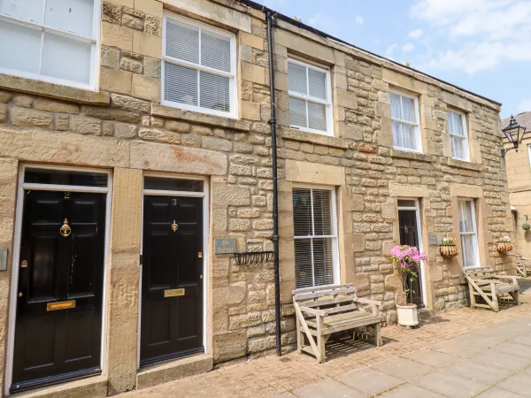 Aln Cottage (Alnwick) Image 1