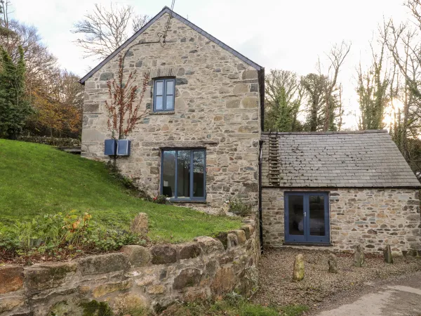 Castle Mill, Newport, Pembrokeshire
