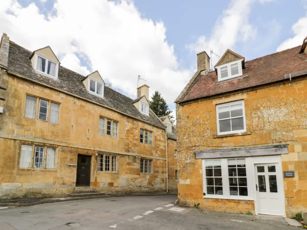 Ashton House Image 1