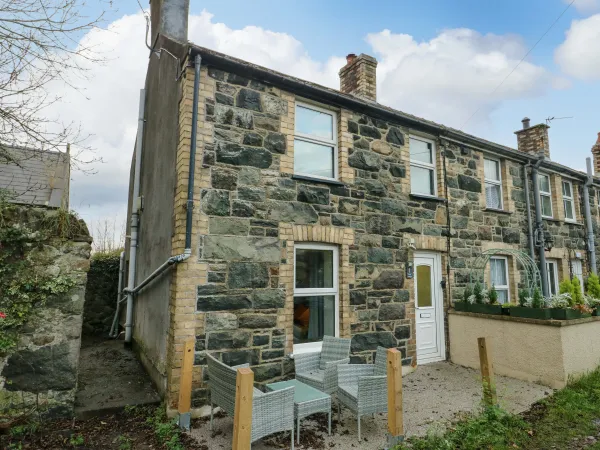 1 Dinas cottages, Bontnewydd, Gwynedd
