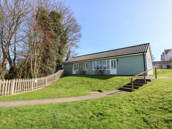 15 The Dell, Mundesley