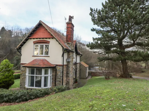 Butler's Cottage Image 1