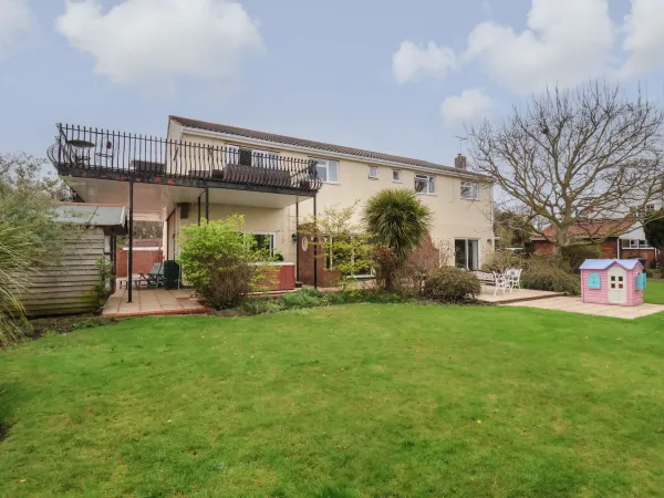 Walnut House, Lowestoft