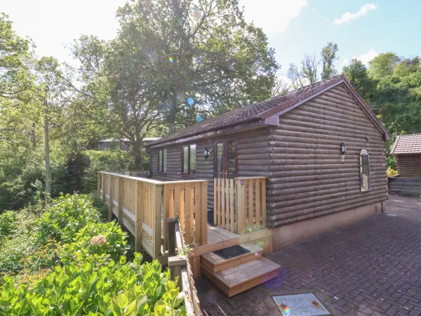 Chalet Log Cabin L2, Combe Martin