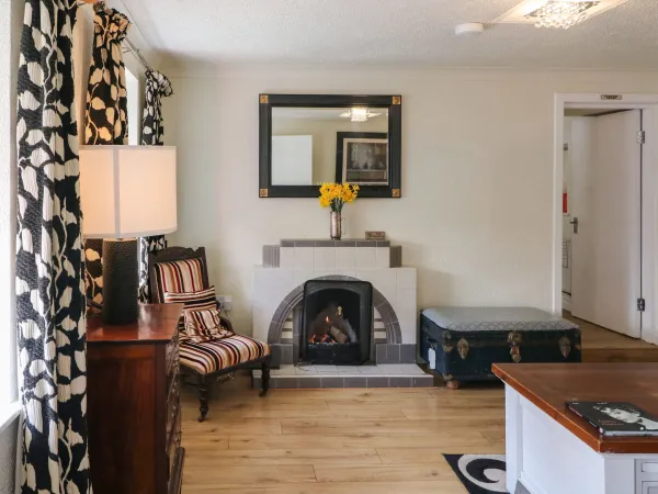 Shoemaker's Rest, Ardgroom Village