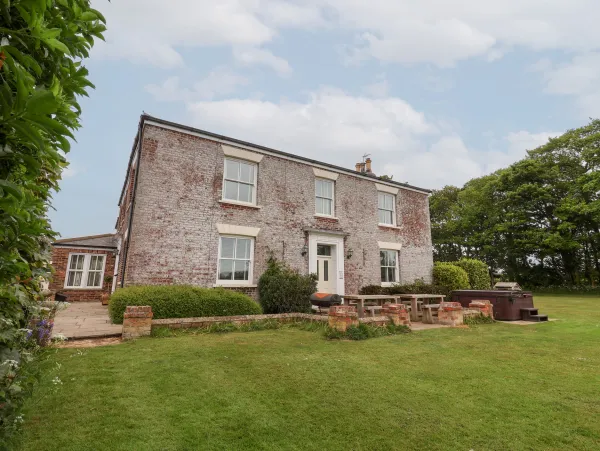 The Grange Image 1