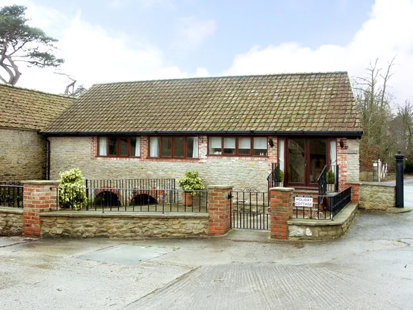 Brook Cottage Image 1