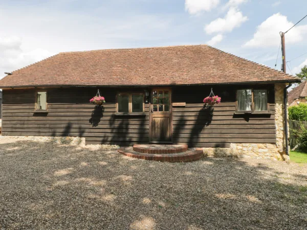 Bolton Barn, Lenham Heath