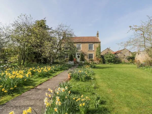 Manor Farm, Hutton Buscel