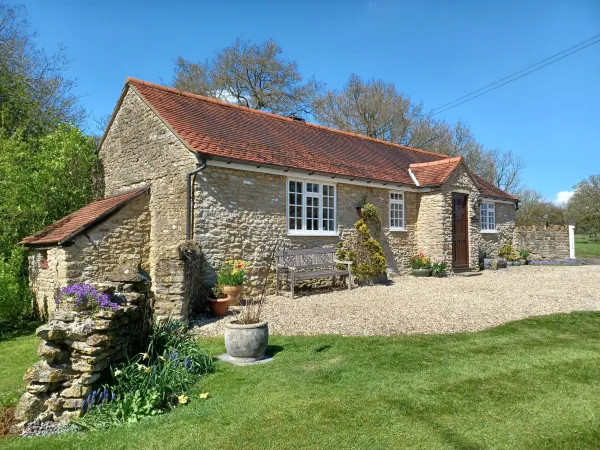 Magpie Cottage, South Brewham