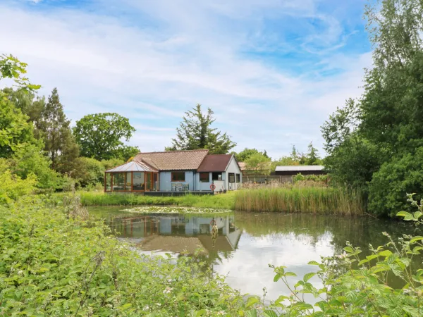 Dragonfly Lodge Image 1