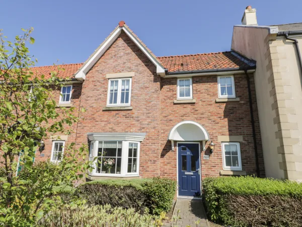 White Rose Cottage Image 1