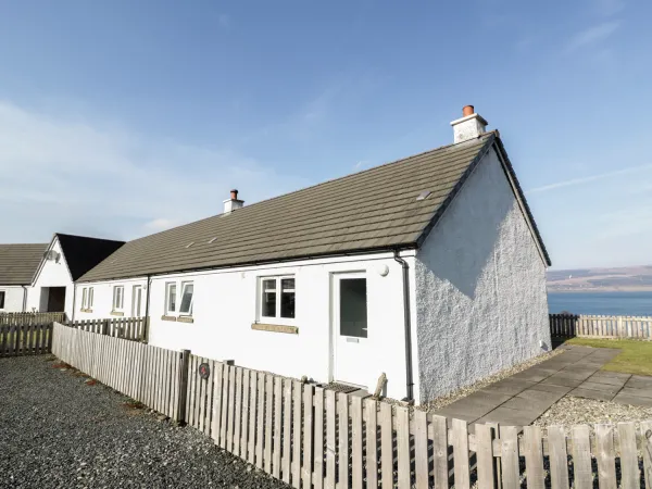 Poppies Cottage, Craignure, Isle Of Mull