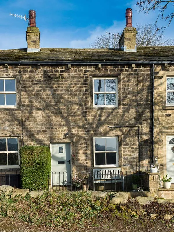 Beacon Cottage Image 1