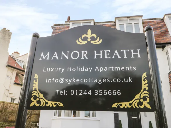 Manor Heath Apartment 2, Scarborough