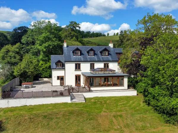 Oakwood House, Rhayader