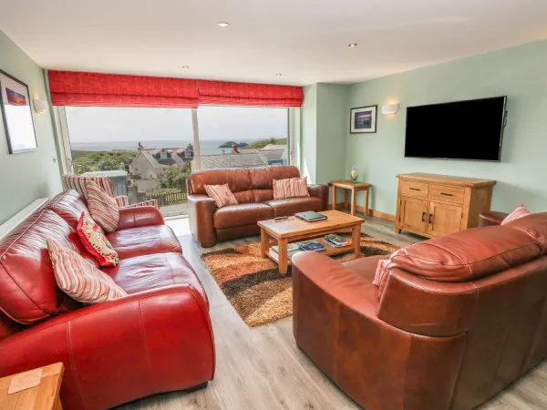 Harmon Vale, Solva